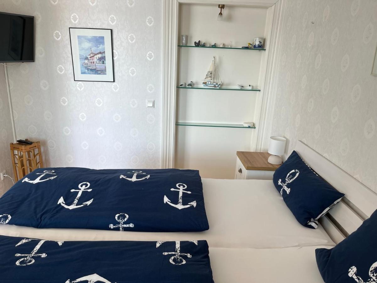 Hotel Ambiente Brake  Bagian luar foto