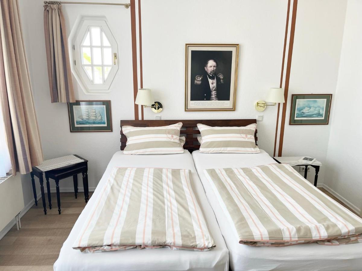Hotel Ambiente Brake  Bagian luar foto
