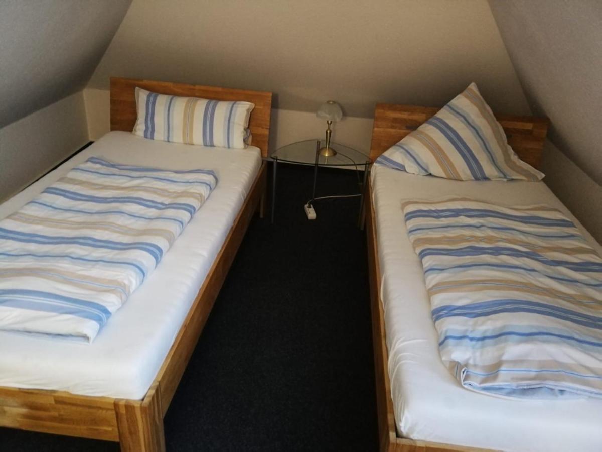 Hotel Ambiente Brake  Bagian luar foto