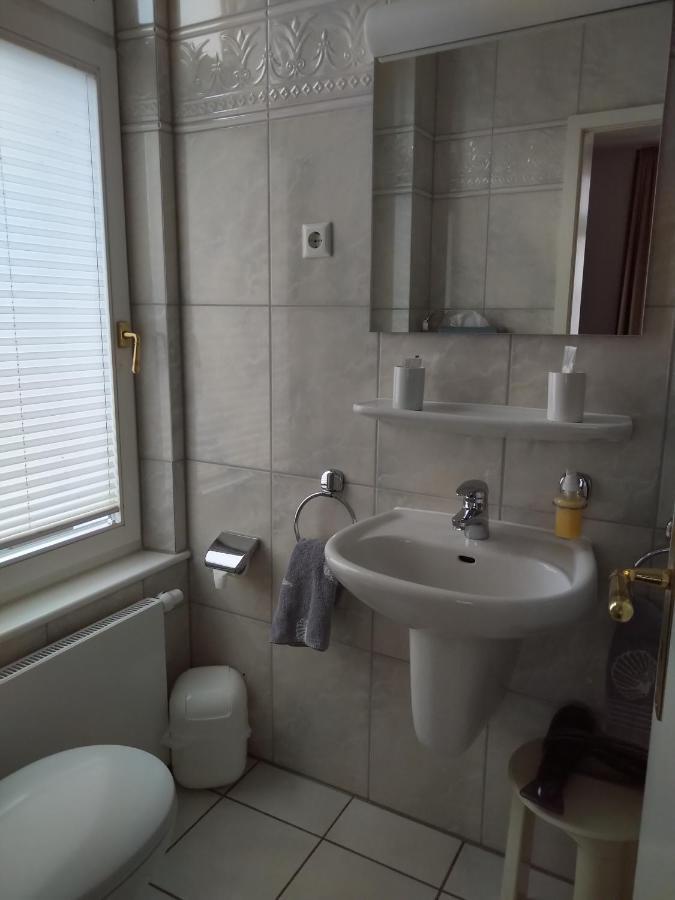 Hotel Ambiente Brake  Bagian luar foto